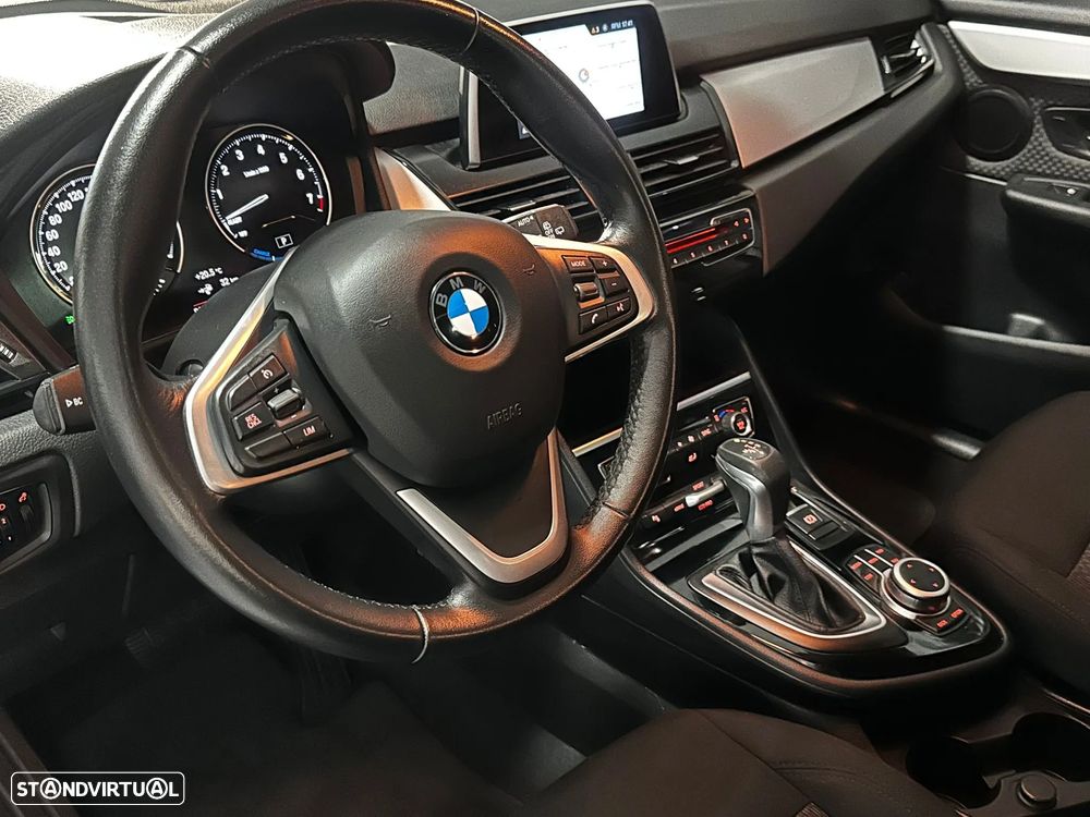BMW 225xe Active Tourer Line Sport - 2