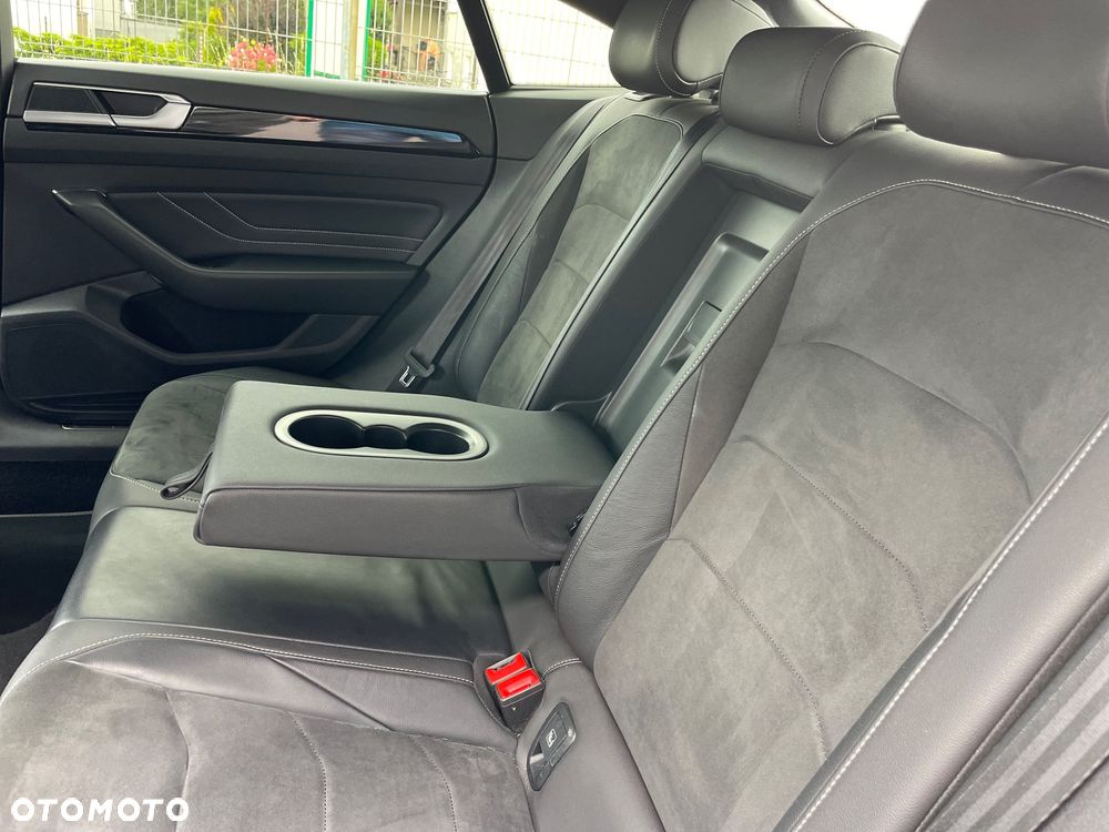 Volkswagen Arteon 2.0 TSI R-Line DSG - 27