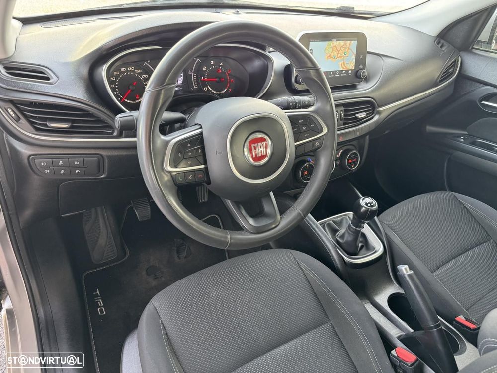 Fiat Tipo Station Wagon 1.3 M-Jet Lounge — fotografia 2