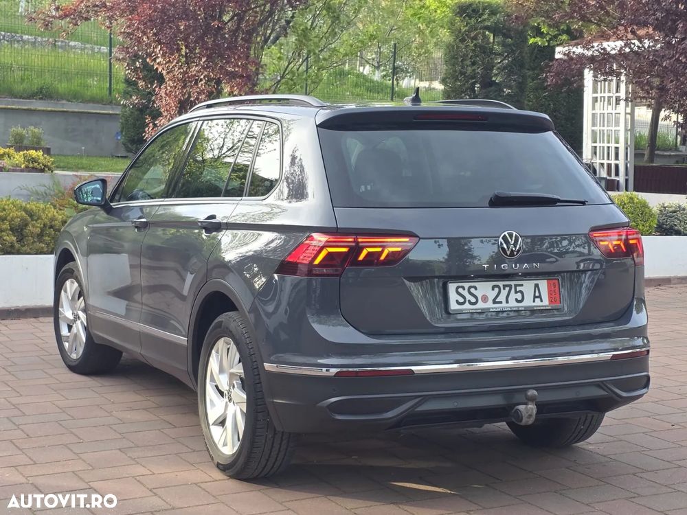 Volkswagen Tiguan 2.0 TDI 4Mot DSG Elegance - 2