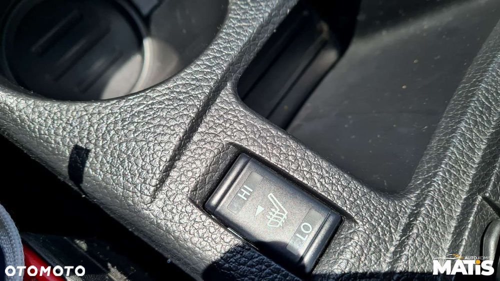 Nissan Qashqai - 25