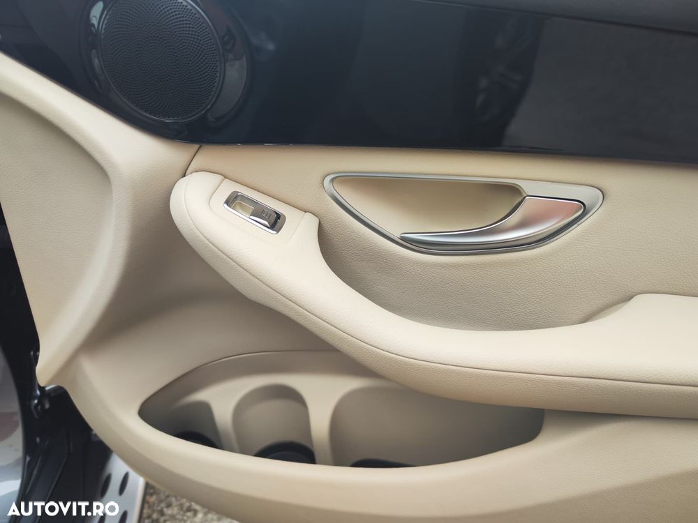 Mercedes-Benz GLC 220 d 4MATIC 9G-TRONIC AMG Line - 35