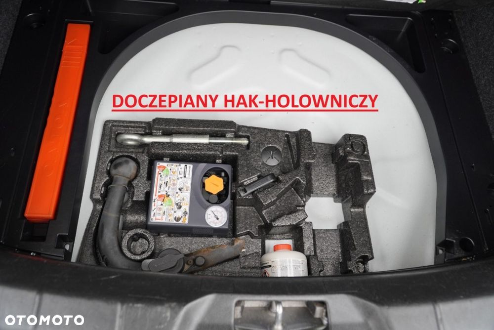 Volvo V40 T2 Geartronic Momentum - 25