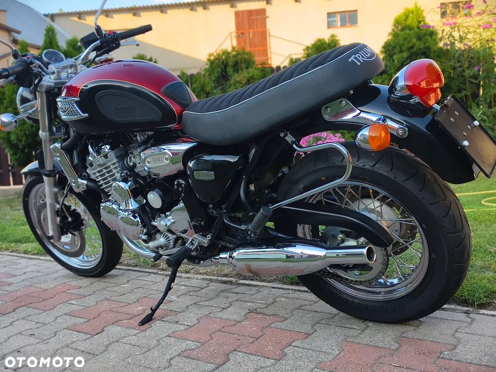 Triumph Thunderbird - 24