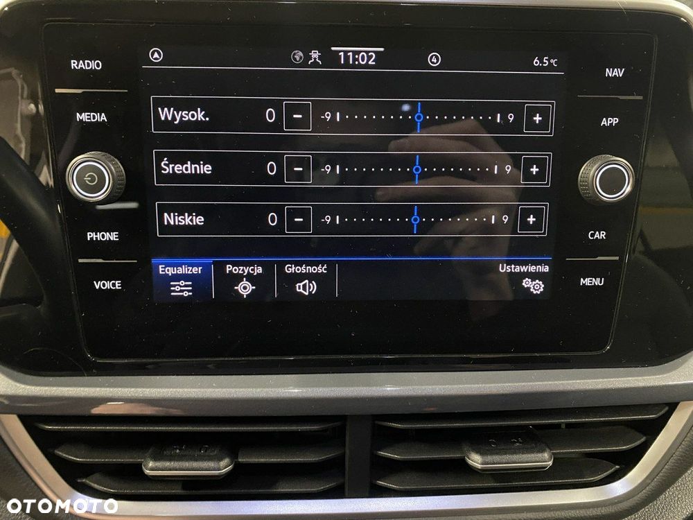 Volkswagen T-Roc - 27