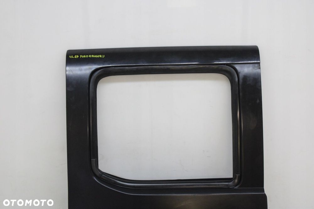 DRZWI PRAWE TYLNE PRAWY TYŁ FORD RANGER II 2006R- 16W - KOD LAKIERU - 8