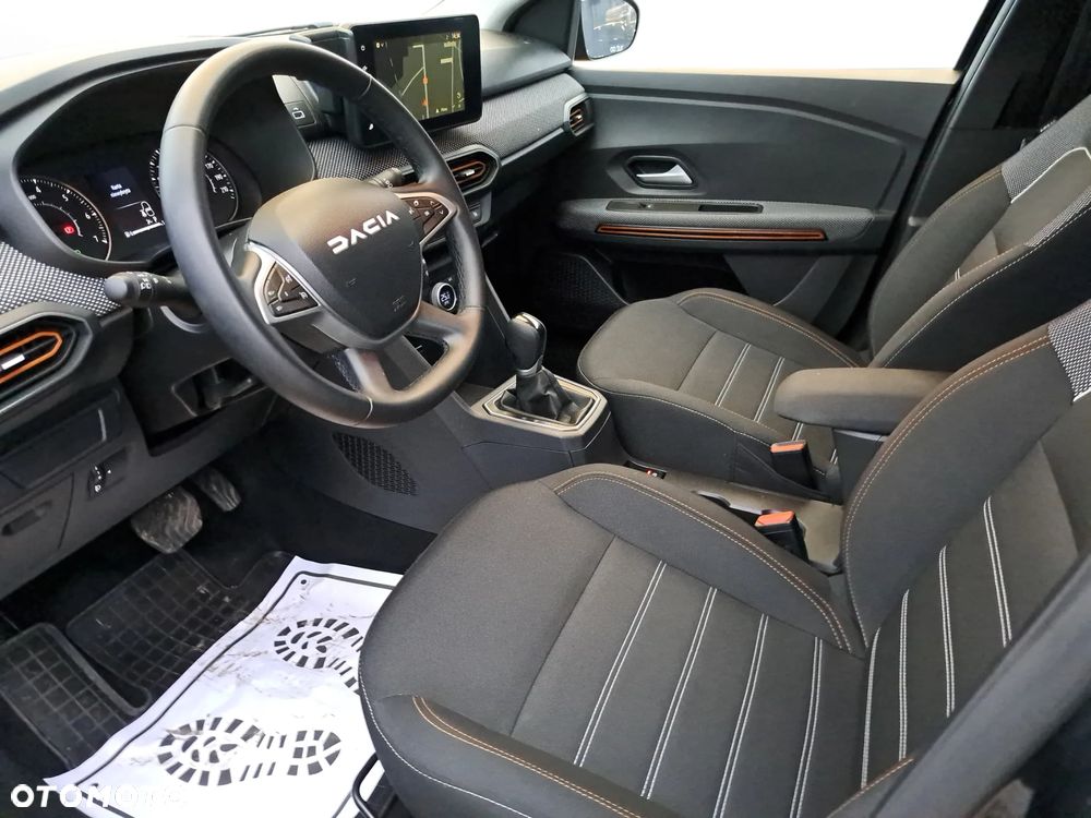 Dacia Sandero Stepway 1.0 TCe Comfort CVT - 11