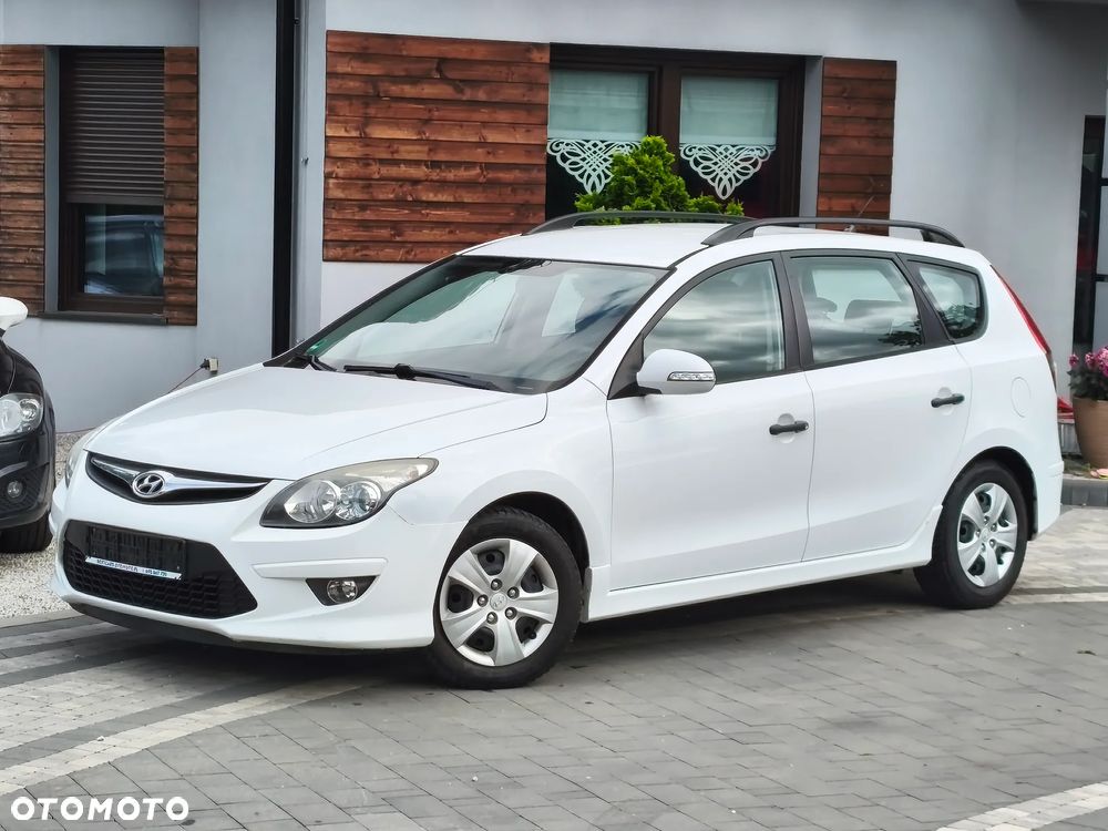 Hyundai i30 1.6 CRDi Classic + - 11