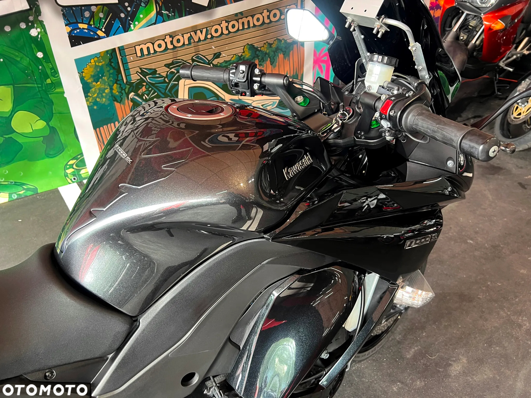 Kawasaki Z - 11