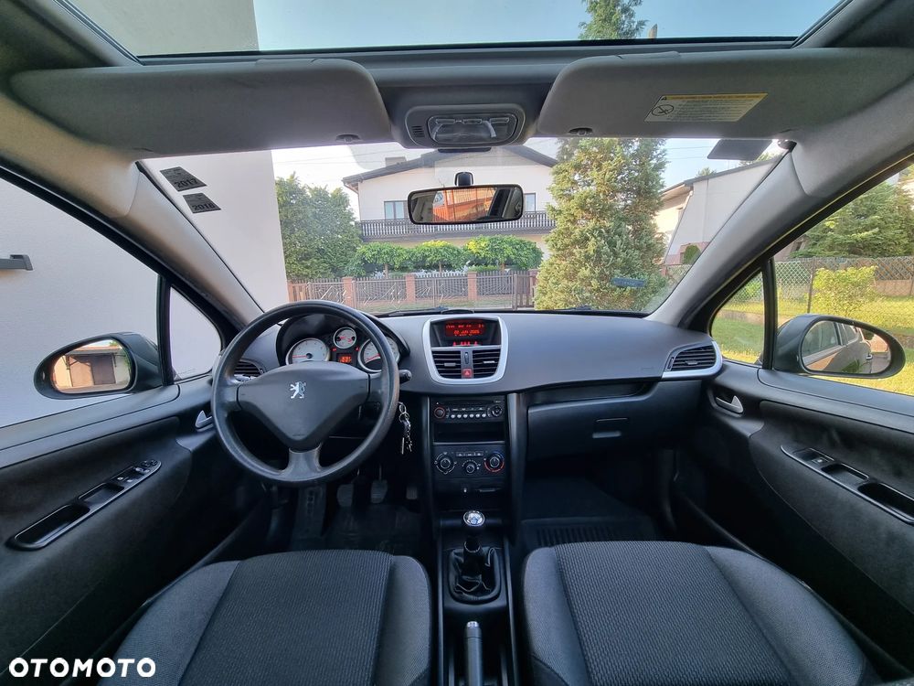 Peugeot 207 75 forever - 7