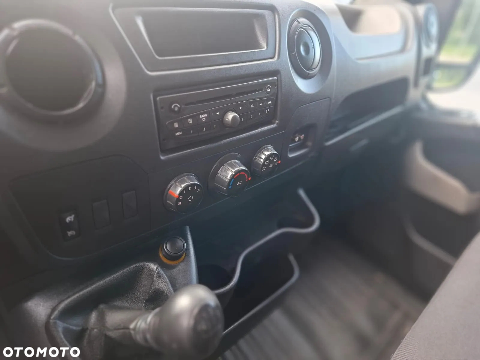 Renault Master - 22