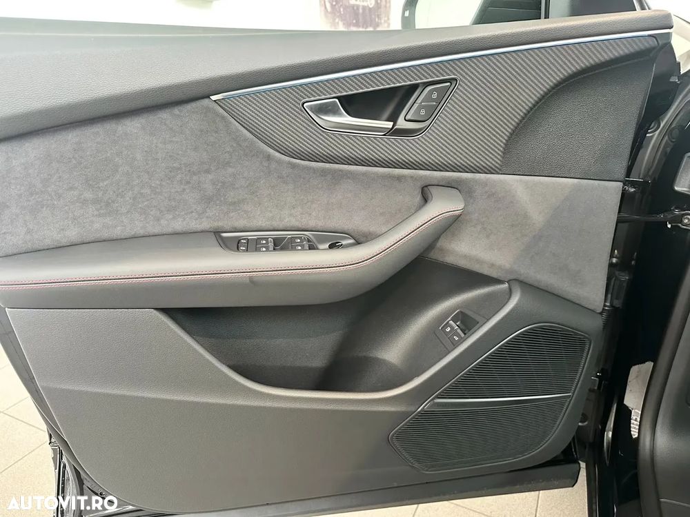 Audi Q8 SUV TFSI e quattro 290 kW tiptronic S line business - 8