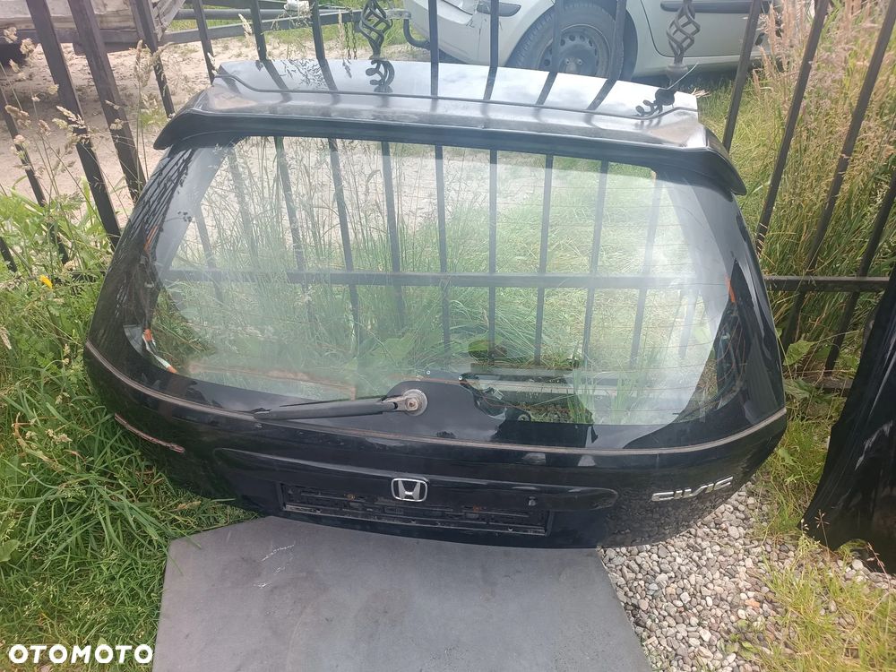 HONDA CIVIC 7 VII 2005R LIFT KLAPA BAGAŻNIKA CZARNA SPORT Z LOTKĄ - 1