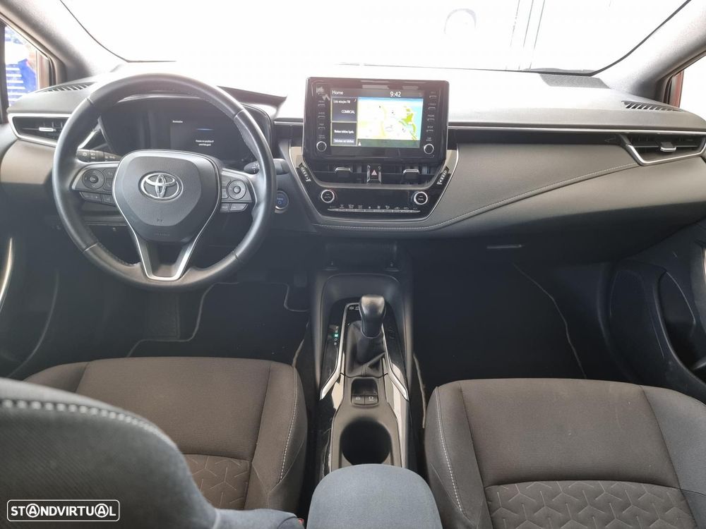 Toyota Corolla 1.8 Hybrid Comfort - 42