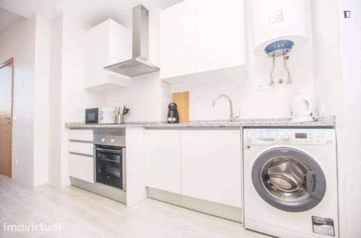 Apartamento com 2 quartos - localizado em Santa Apolónia Lisbon - Grande imagem: 4/8