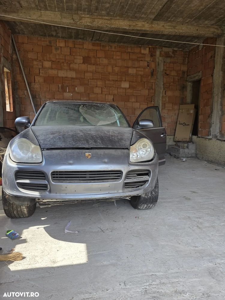 Porsche Cayenne Tiptronic S - 6