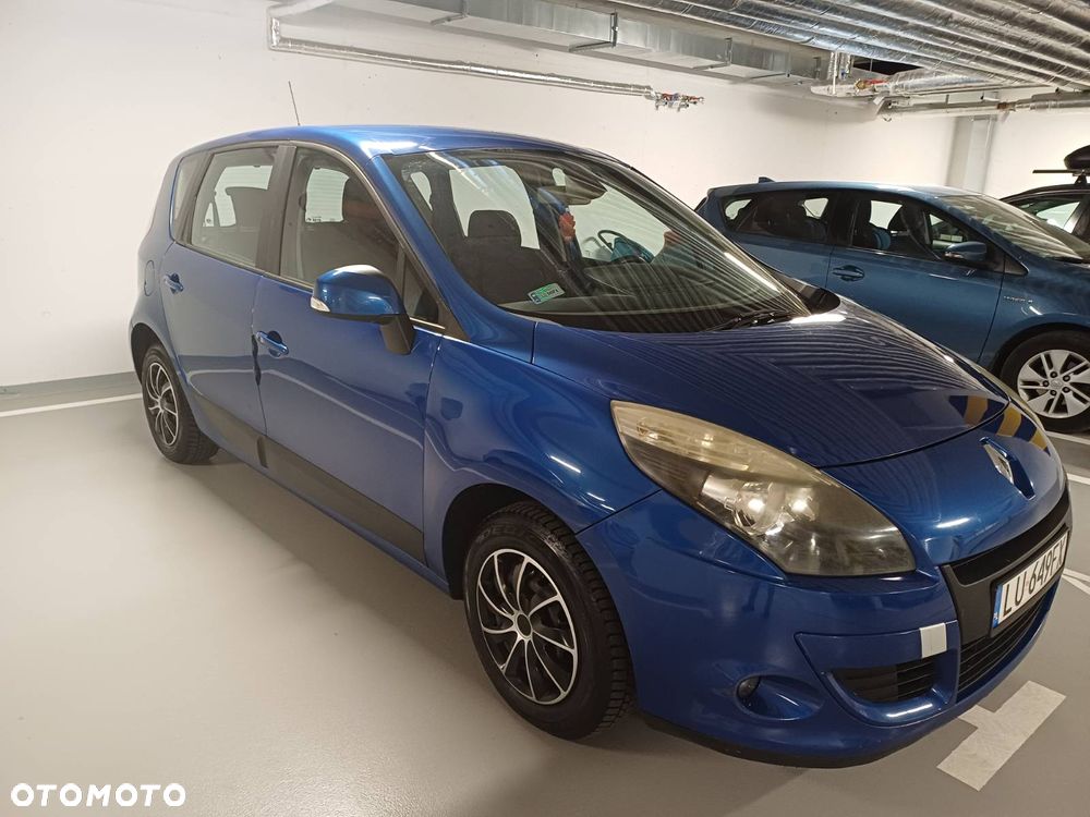 Renault Scenic 1.5 dCi Dynamique - 1
