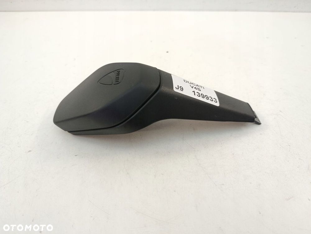 DUCATI V4S WYPEŁNIENIE NAKŁADKI ZAŚLEPKI KANAPY PASAŻERA - 2