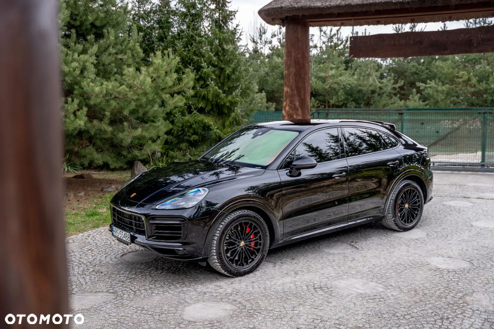 Porsche Cayenne GTS - 4