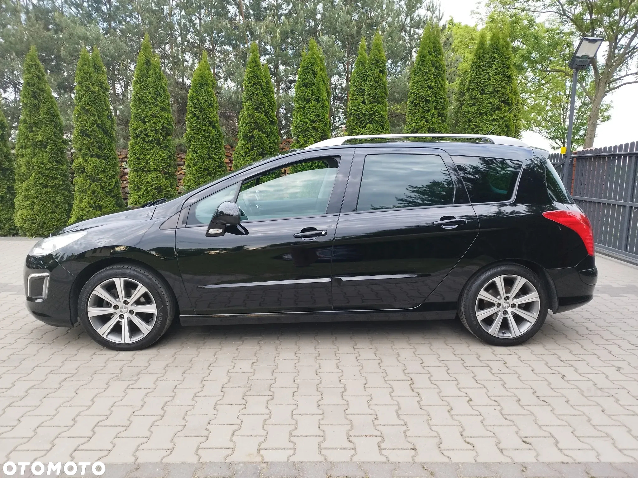 Peugeot 308 SW HDi FAP 110 EGS6 Premium - 2