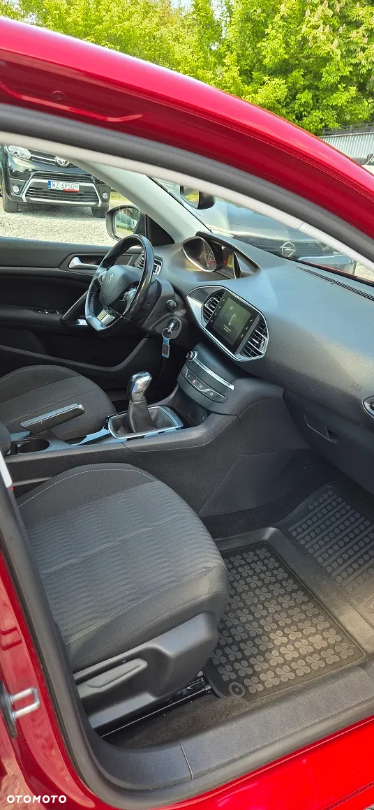 Peugeot 308 - 16