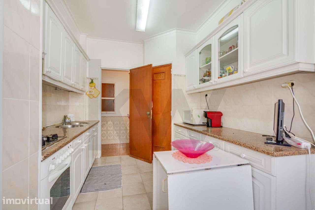 Apartamento T3 a 400m do Metro e Comboio da Reboleira - Amadora - Grande imagem: 5/25