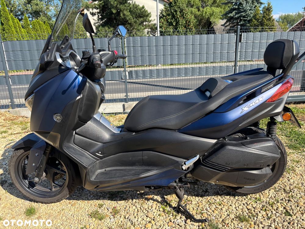 Yamaha X-max - 5