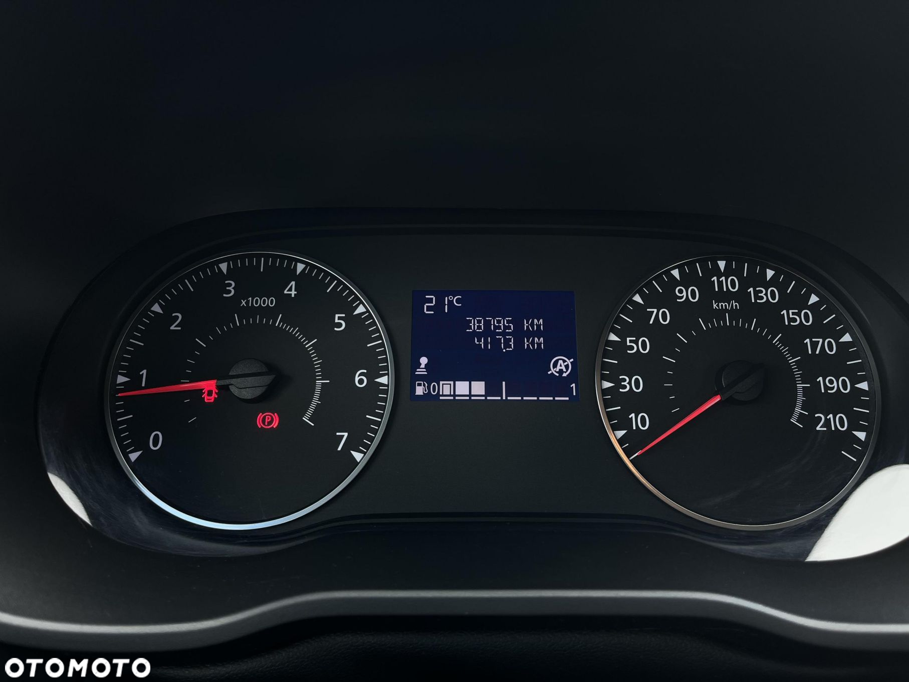 Dacia Duster 1.6 SCe Essential - 14