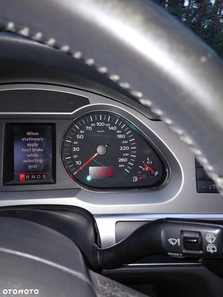 Audi A6 Allroad - 19
