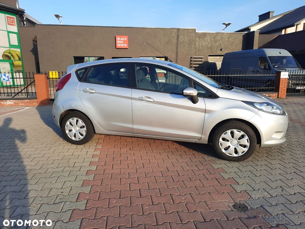 Ford Fiesta 1.4 TDCI Champions Edition - 5