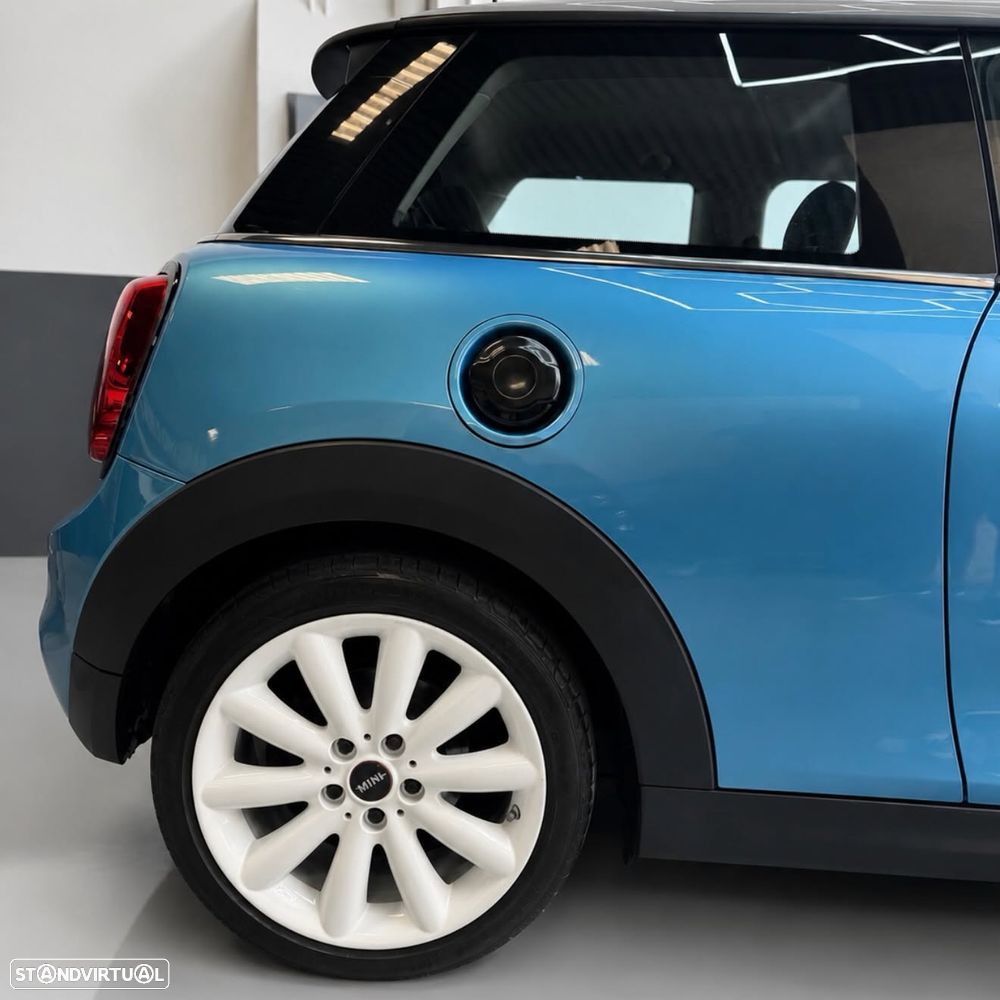 MINI 3 Portas Cooper D - 5