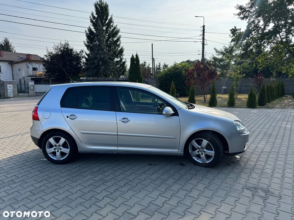 Volkswagen Golf 1.4 TSI Comfortline DSG - 5
