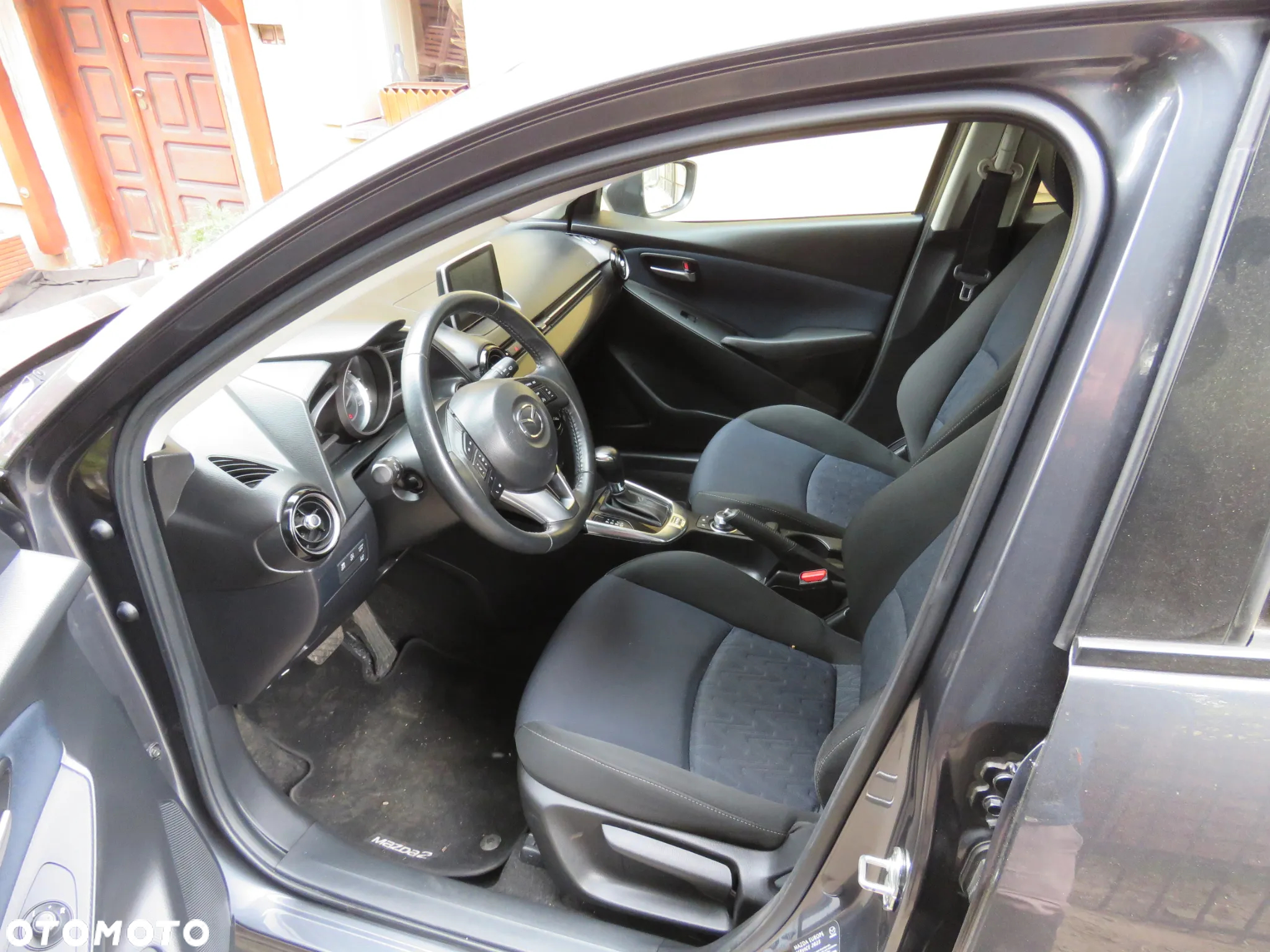 Mazda 2 SKYACTIV-G 90 Exclusive-Line - 9