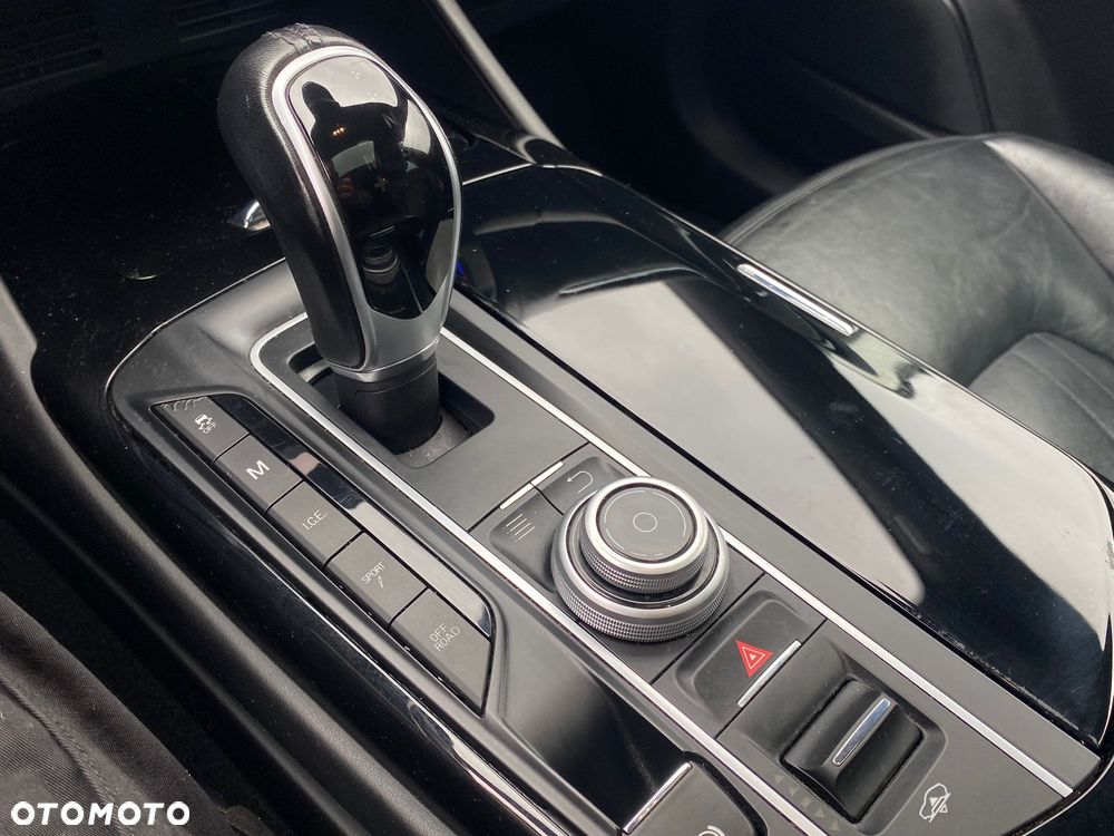 Maserati Levante S Q4 - 20
