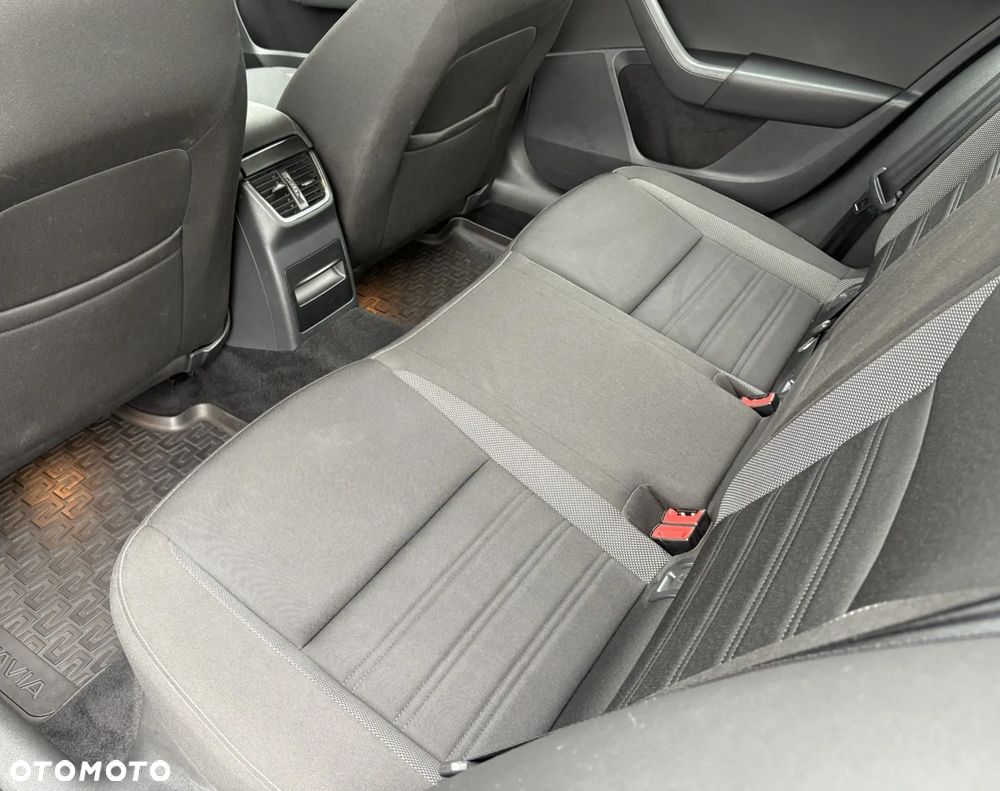 Skoda Octavia 1.5 TSI ACT Ambition - 21
