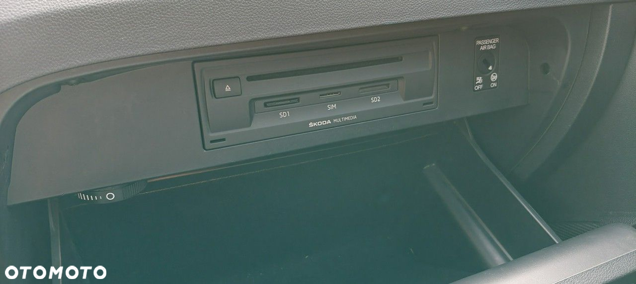 Skoda Octavia 1.6 TDI DSG Premium Edition - 20