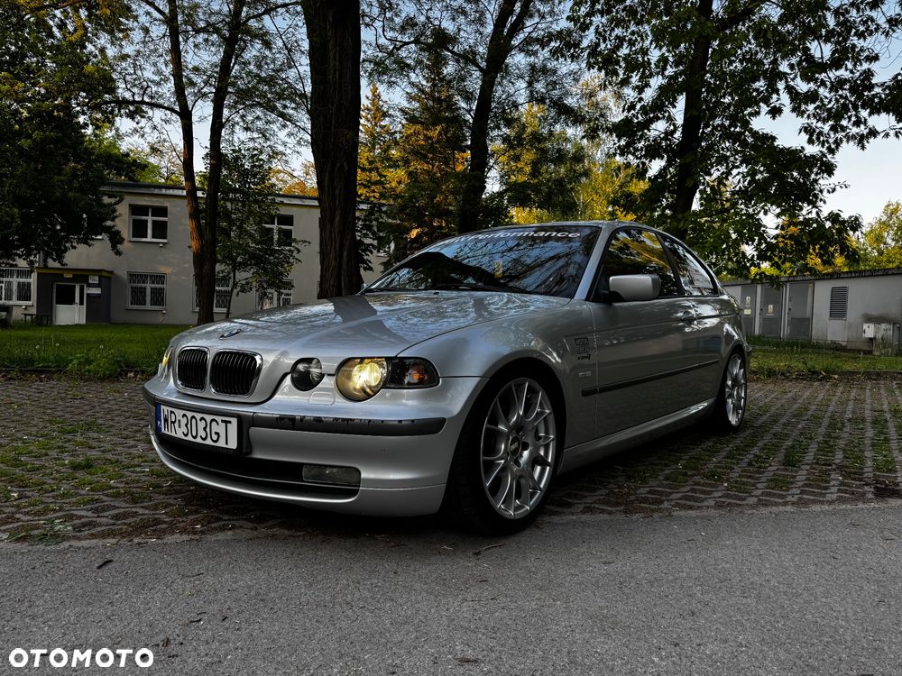 BMW Seria 3 325ti - 1