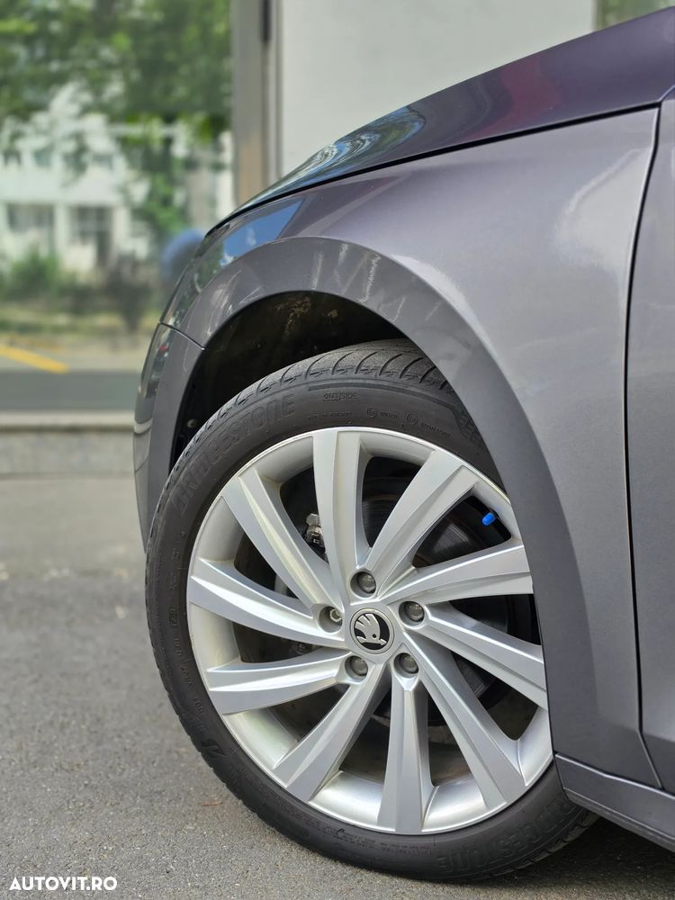 Skoda Octavia 2.0 TDI DSG Clever - 18