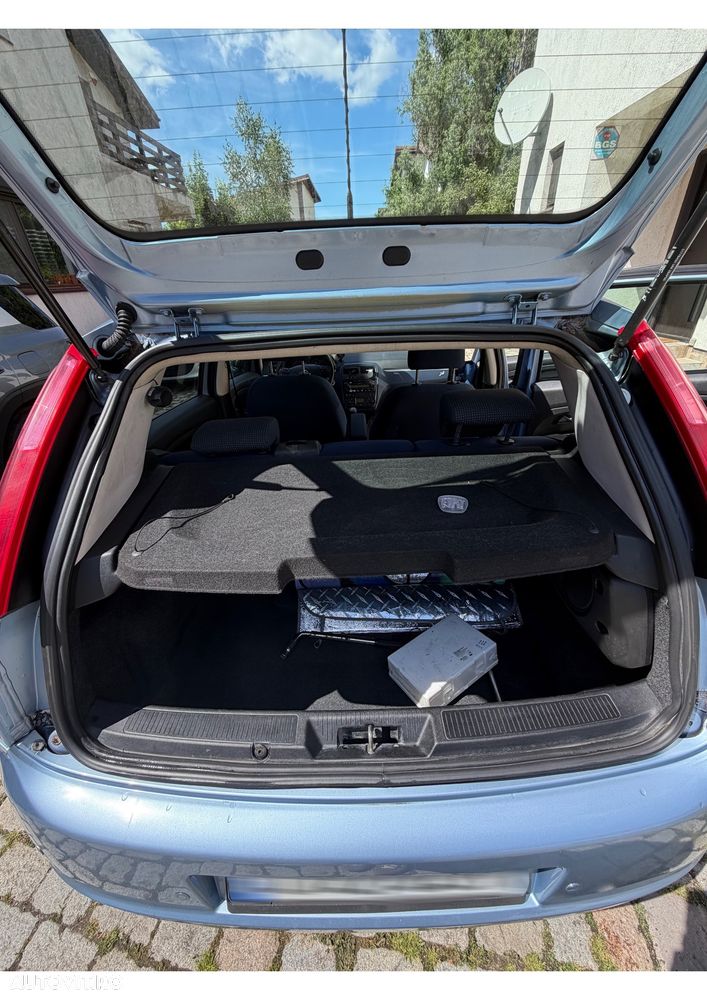 Fiat Punto 1.2 Classico - 18