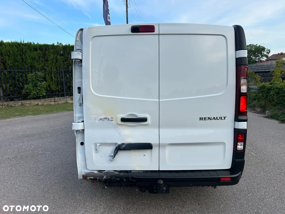 Renault Trafic - 23