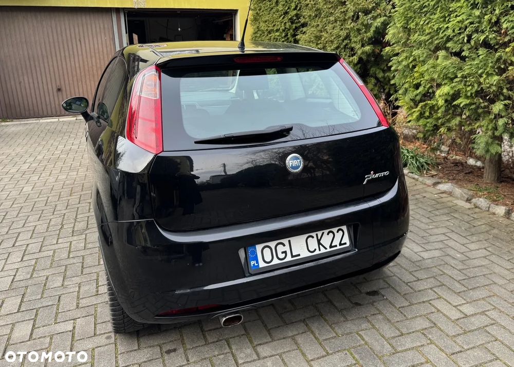 Fiat Grande Punto - 8
