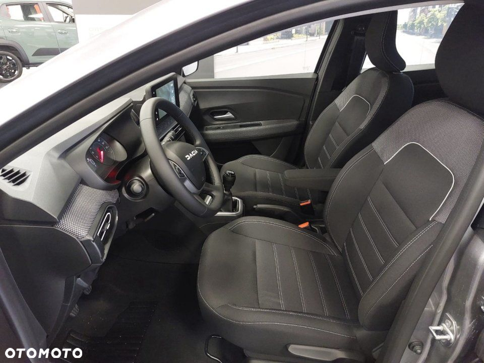 Dacia Sandero - 9