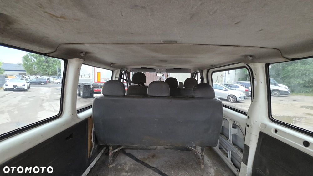 Ford Transit - 9