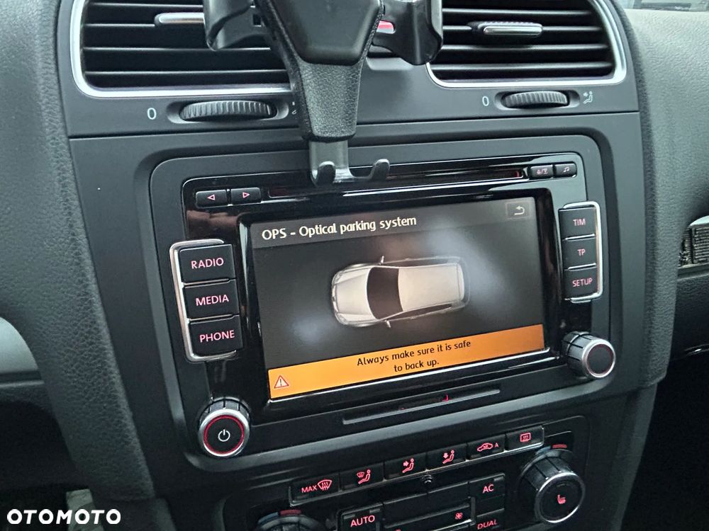 Volkswagen Golf 1.4 TSI Highline - 27