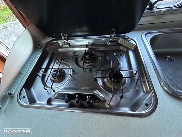 Elnagh Baron 580 - 11