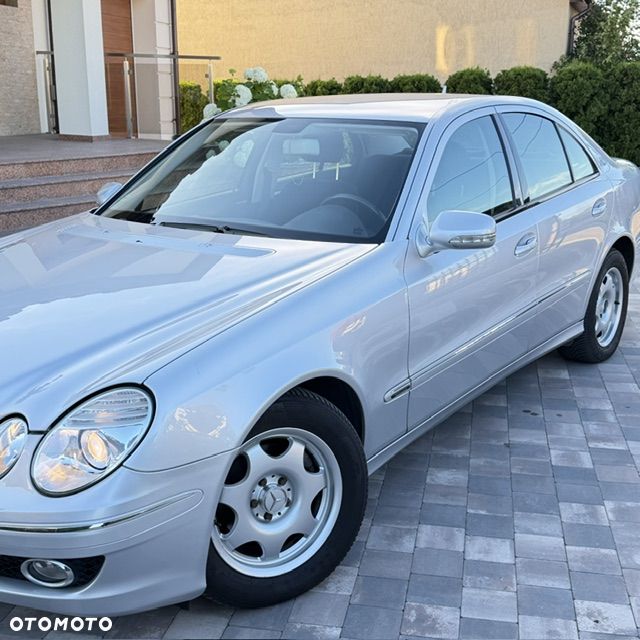 Mercedes-Benz Klasa E - 6
