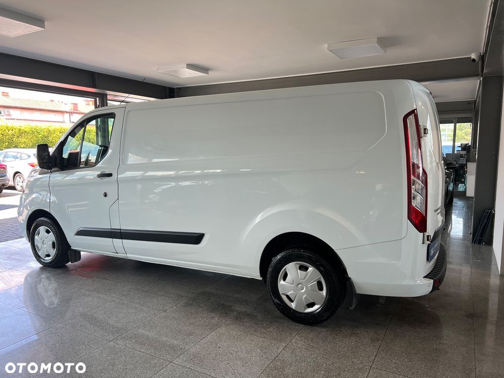 Ford Transit Custom - 11