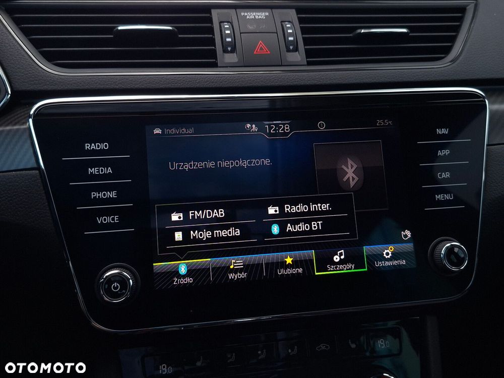 Skoda Superb 2.0 TDI SCR 4x4 Sportline DSG - 28