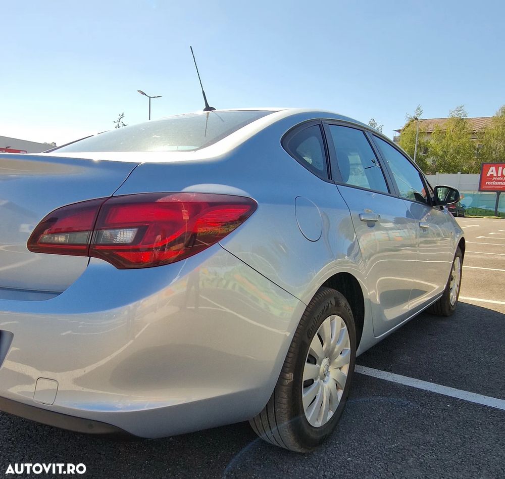 Opel Astra - 5