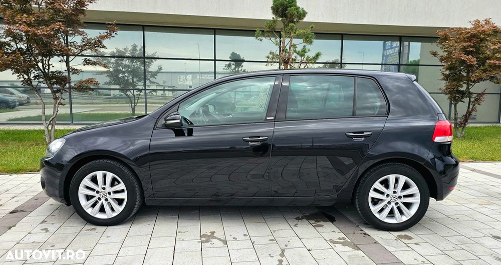 Volkswagen Golf 2.0 TDI DPF BlueMotion Technology Style - 19